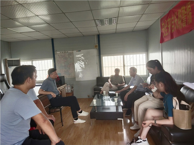 ��ɢ�kѲ��۵�ɭ��