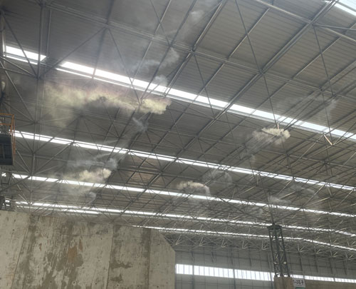  ���ϏS�����։mϵ�y���҃Ȍ����D��